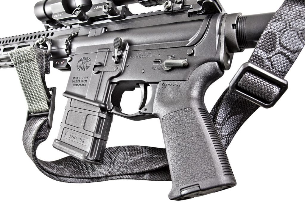 A magpul MOE grip, enhanced triggerguard and 30-round PMAG magazine (not the 20-round shown) are standard equipment. For testing we used a blue force gear vickers 221 sling in the kryptech typhoon pattern.